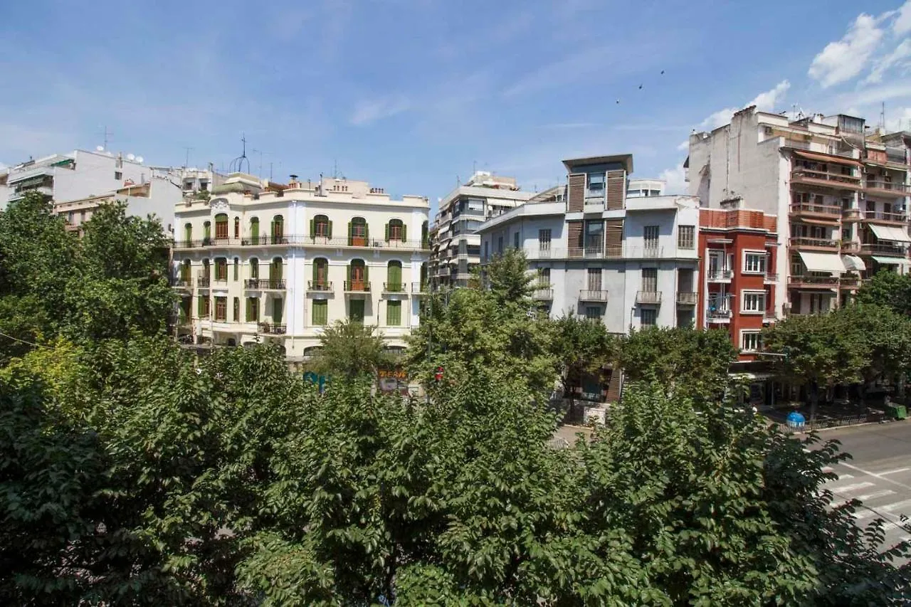 Tsimiski 104 Luxury Suites Thessaloniki 0*,