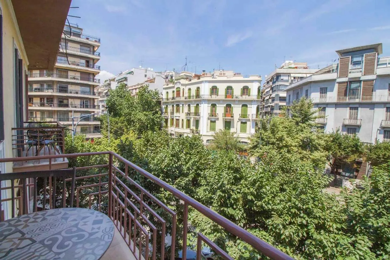 Tsimiski 104 Luxury Suites Thessaloniki