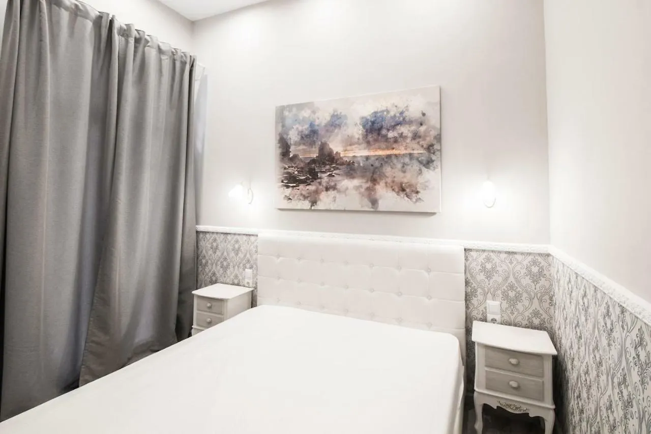 سالونيك Tsimiski 104 Luxury Suites شقة