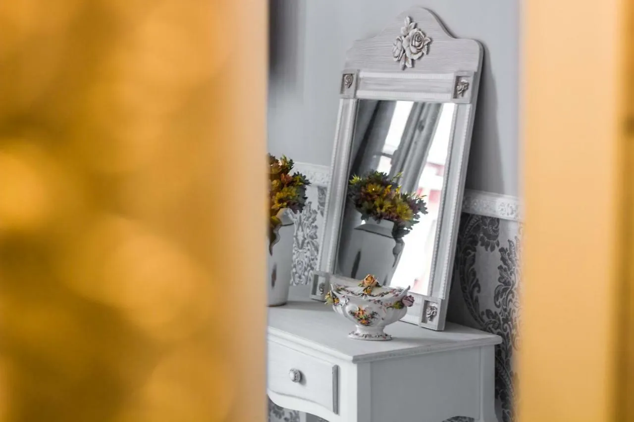 سالونيك Tsimiski 104 Luxury Suites 0*,  اليونان