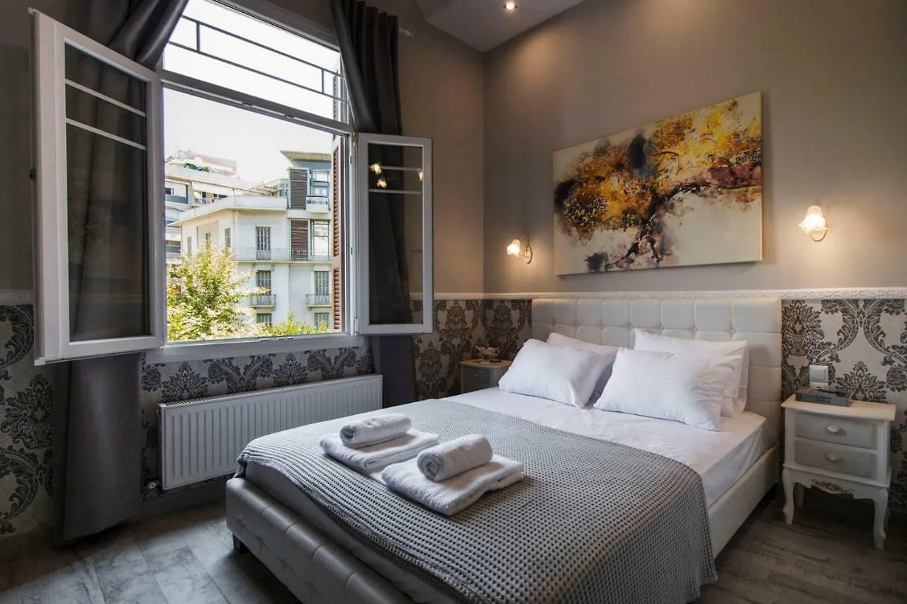 سالونيك Tsimiski 104 Luxury Suites